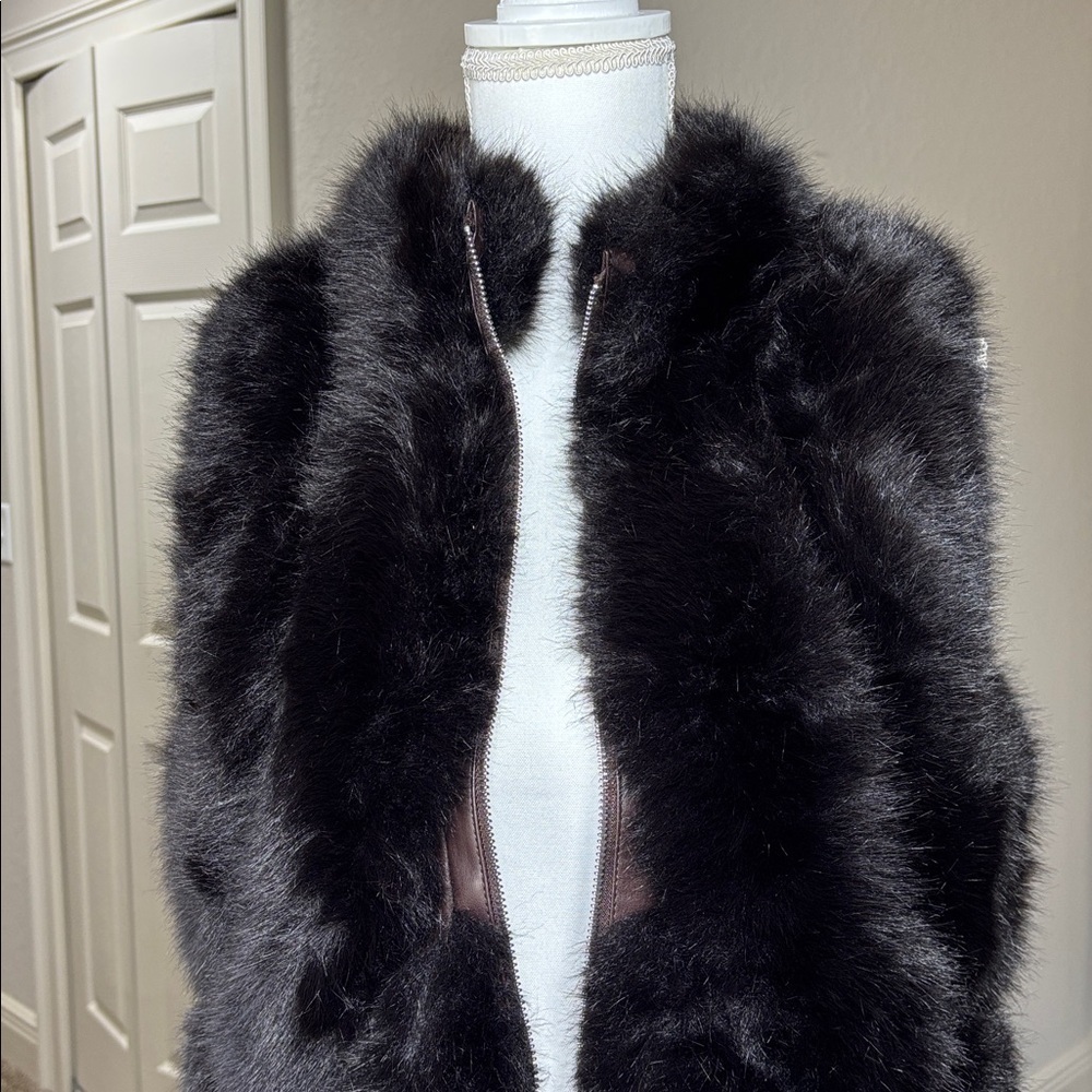 NWT Adrienne Landau Brown Chocolate Faux Fur Zip-Up Vest fully lined Size S - Picture 7 of 11